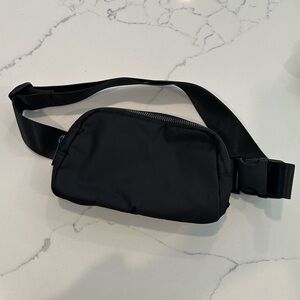 Black Belt Bag NEW